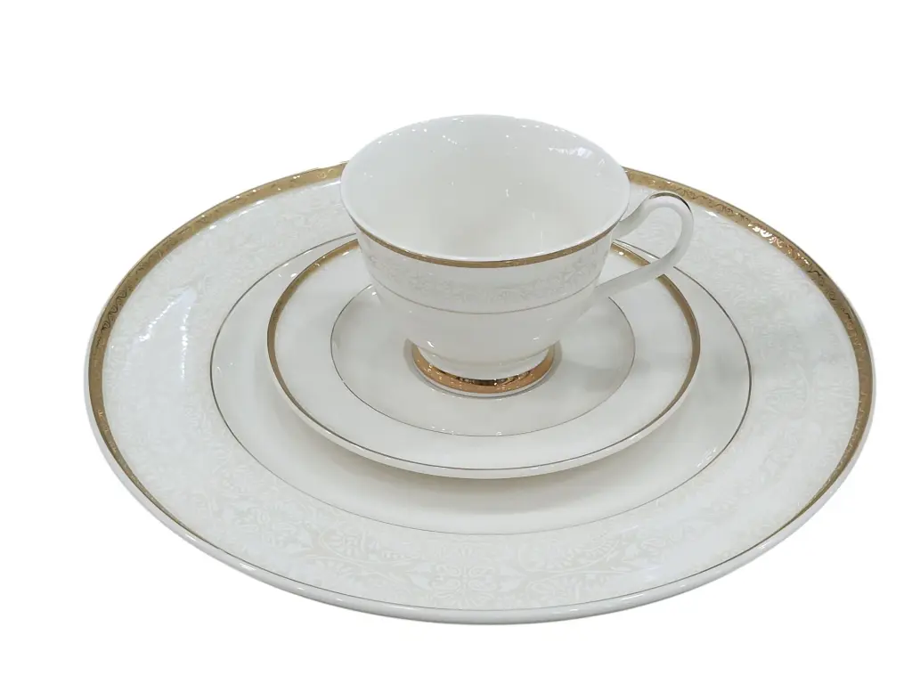 Tsar Gold  (5)-Photoroom.webp