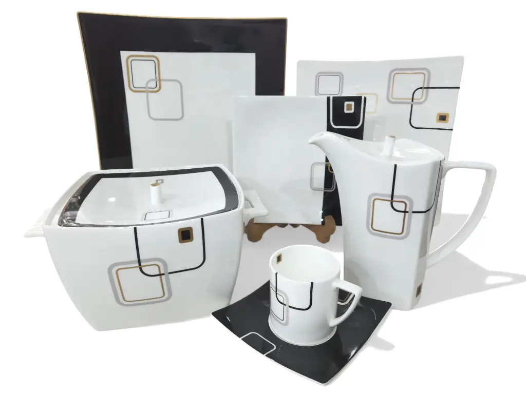 Dinner Set Royal Bone Thailand  85 pieces 12 person