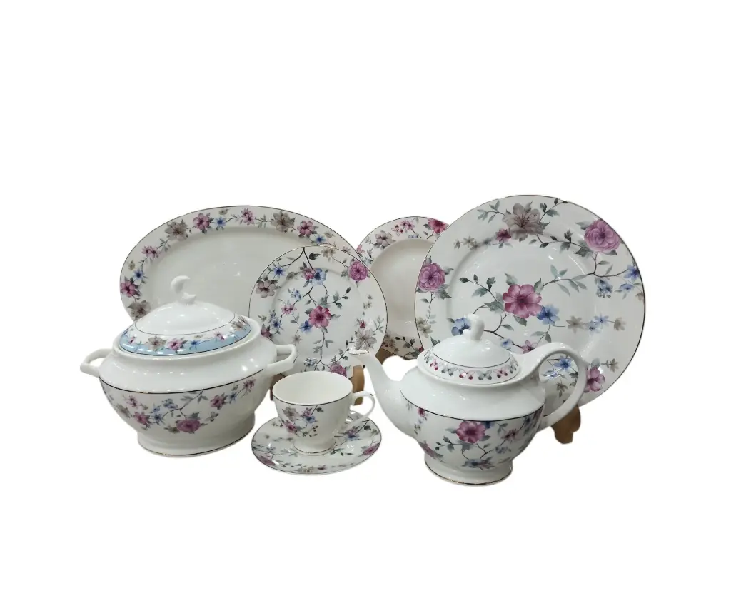 Dinner Set Queen Elizabeth Royal Bone China 61 pieces 8 person