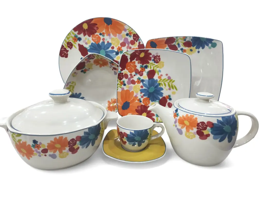 Dinner Set The White House Stoneware 85 pieces 12 person