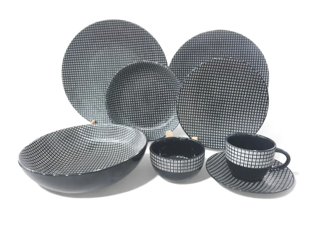 Dinner Set The White House Stoneware 52 pieces 8 person
