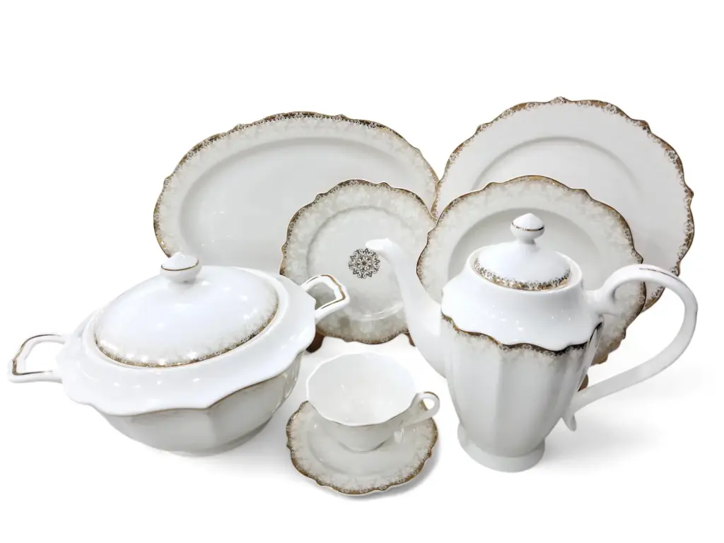 Dinner Set Bone China Yamatos Japan 85 pieces 12 person