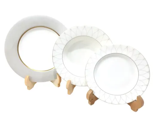 [R-1] Plate Set Royal Bone Thailand 18 Pieces 6 Person